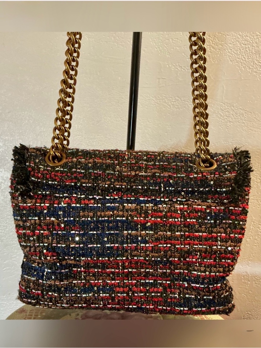 Kurt Geiger Kensington Tweed Shoulder Bag with Gold Chain - Black & Red EUC - Picture 10 of 15